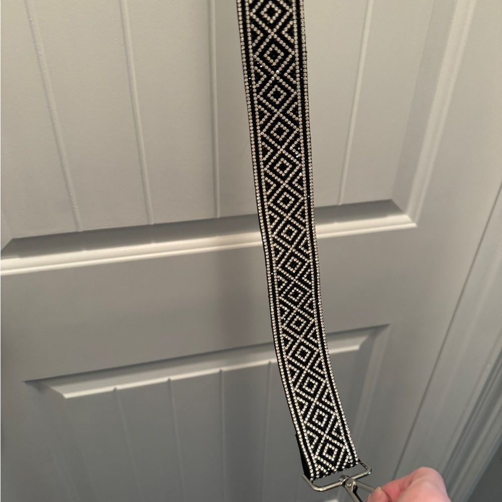 Sparkle Cross Body Strap - image 8